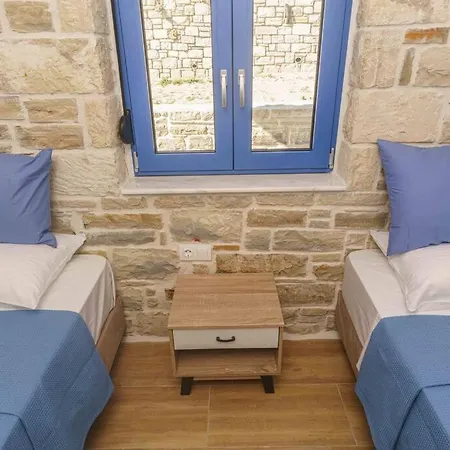 Bellus Residence! Villa Ampelouzos
